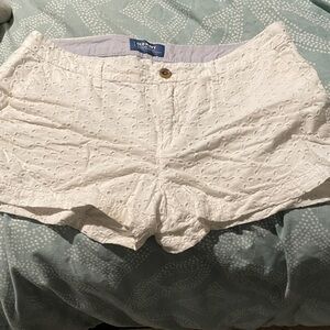 Old Navy Women's Cream Eyelet Bermudas